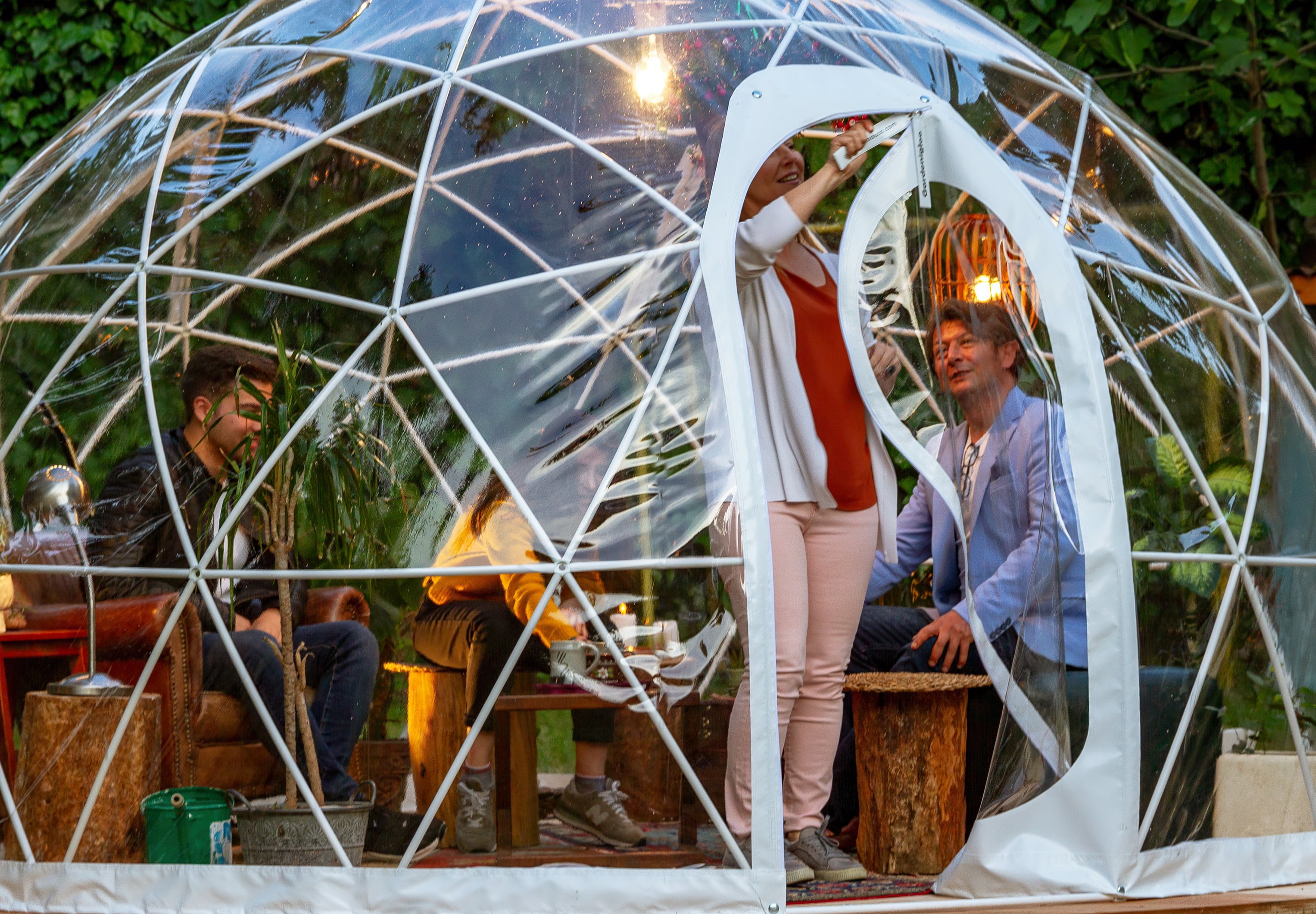 Garden Igloo - 12' Walk-In Garden Dome Igloo