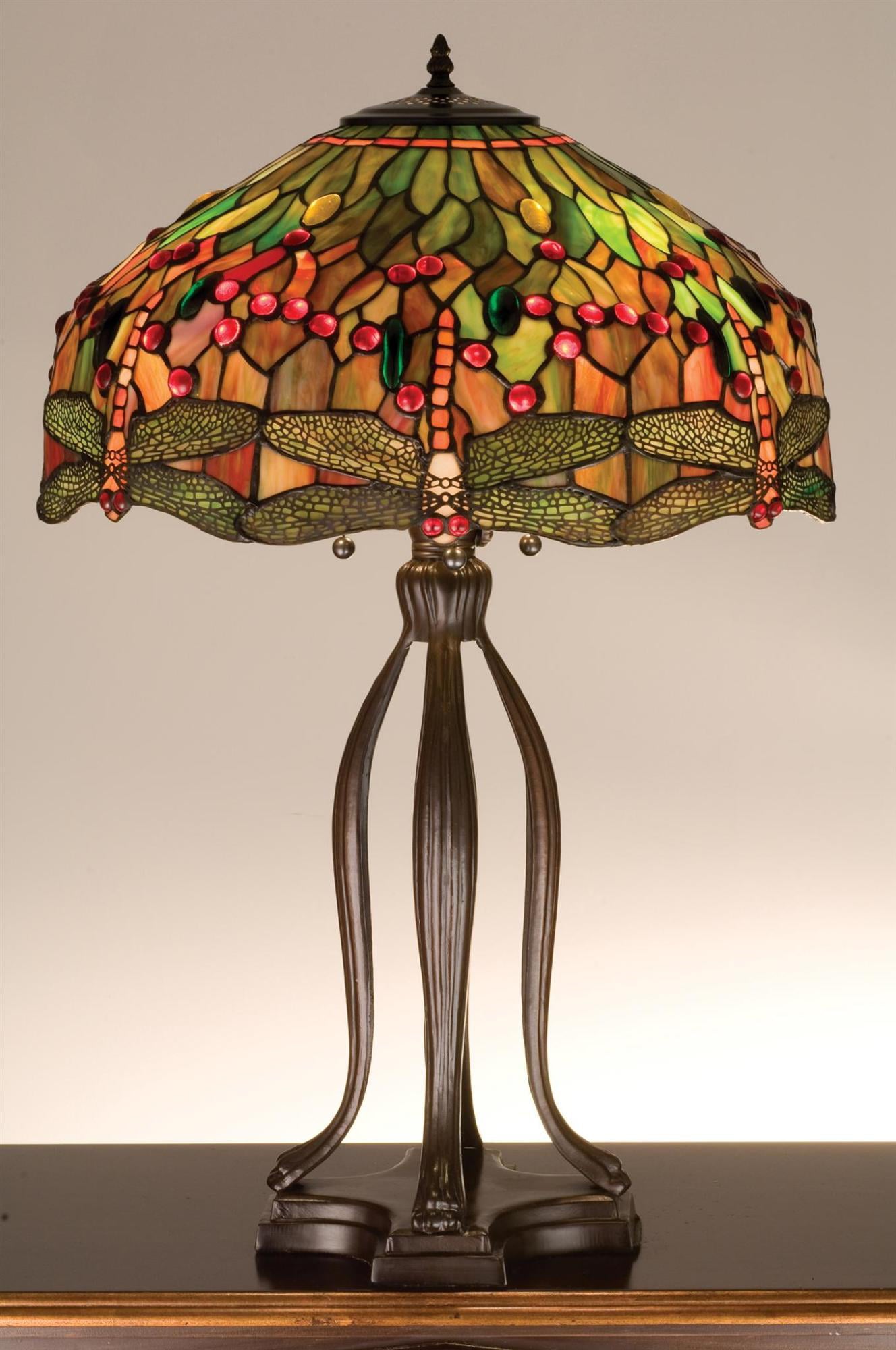 Meyda  31109 Vintage Stained Glass /  Table Lamp From The Hanginghead