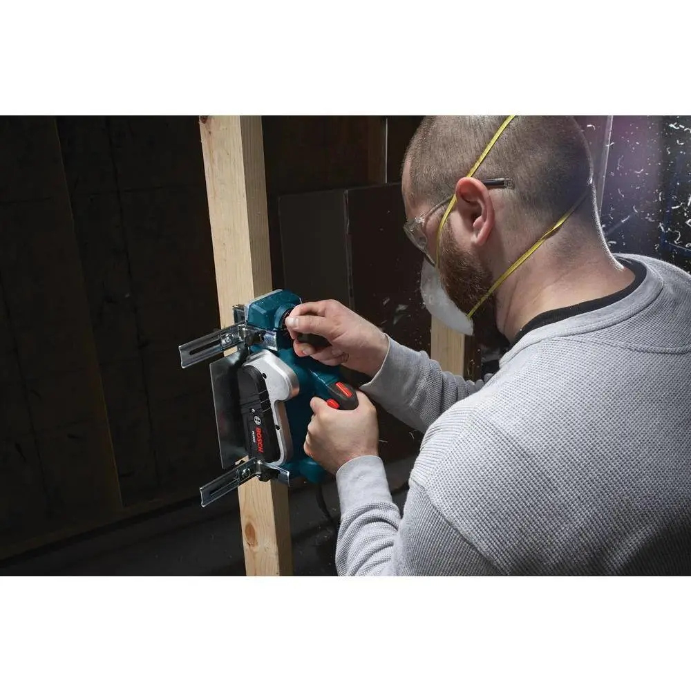Bosch 6.5 Amp 3-14 in. Corded Planer Kit with Reversible Woodrazor Micrograin Carbide Blade PL1632