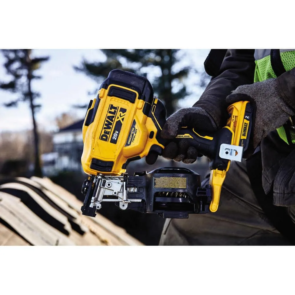 DEWALT 20V MAX Lithium-Ion 15-Degree Cordless Roofing Nailer Kit with 2.0Ah Battery Charger and Bag DCN45RND1