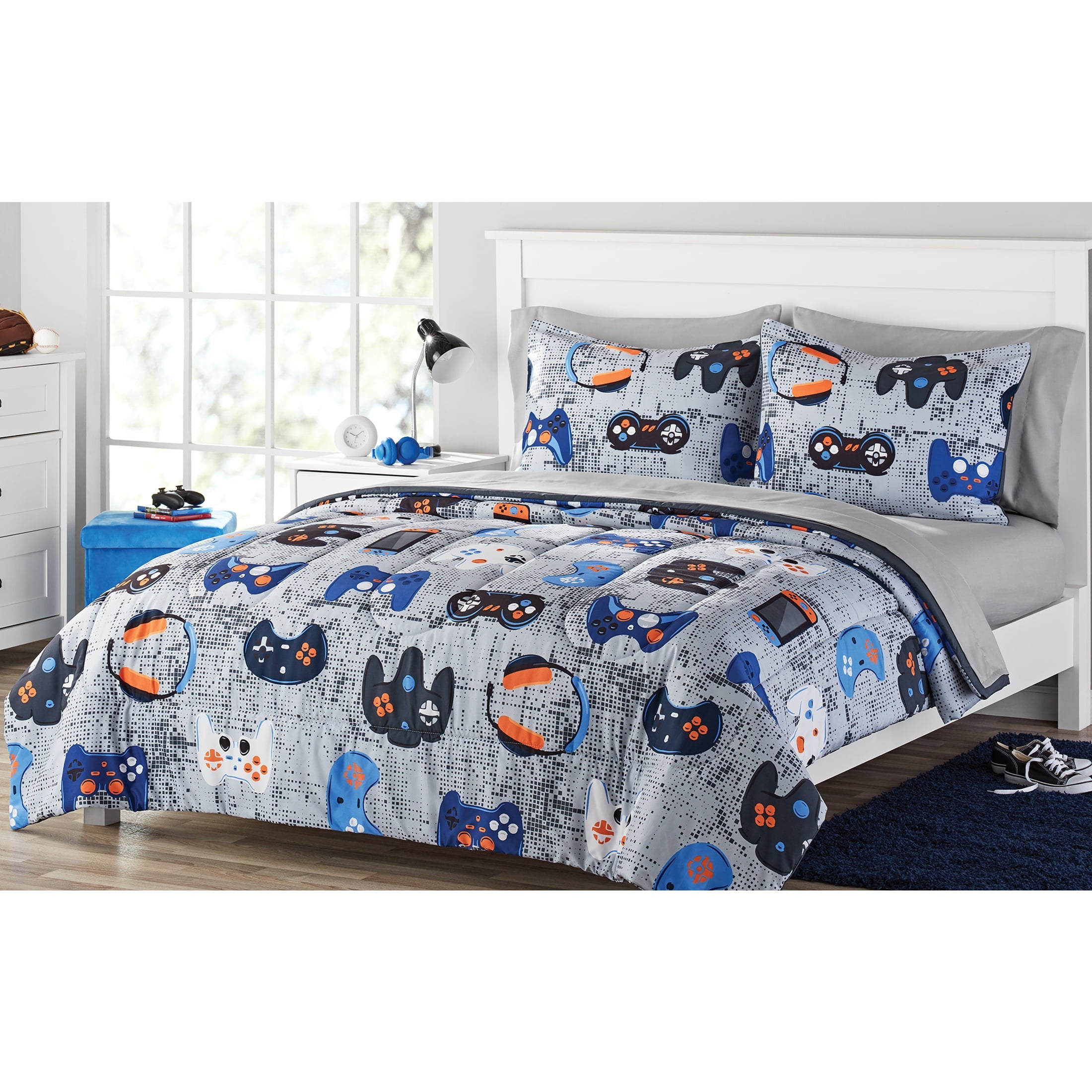 Your Zone Kids Gamer 7-Piece Video Game Themed Bed-in-a-Bag, Full