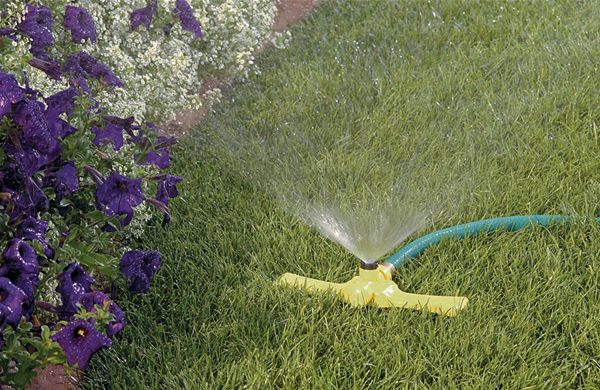 Orbit Port-A-Rain Yard Watering Sprinkler, Lawn & Garden Water Systems - 58505N