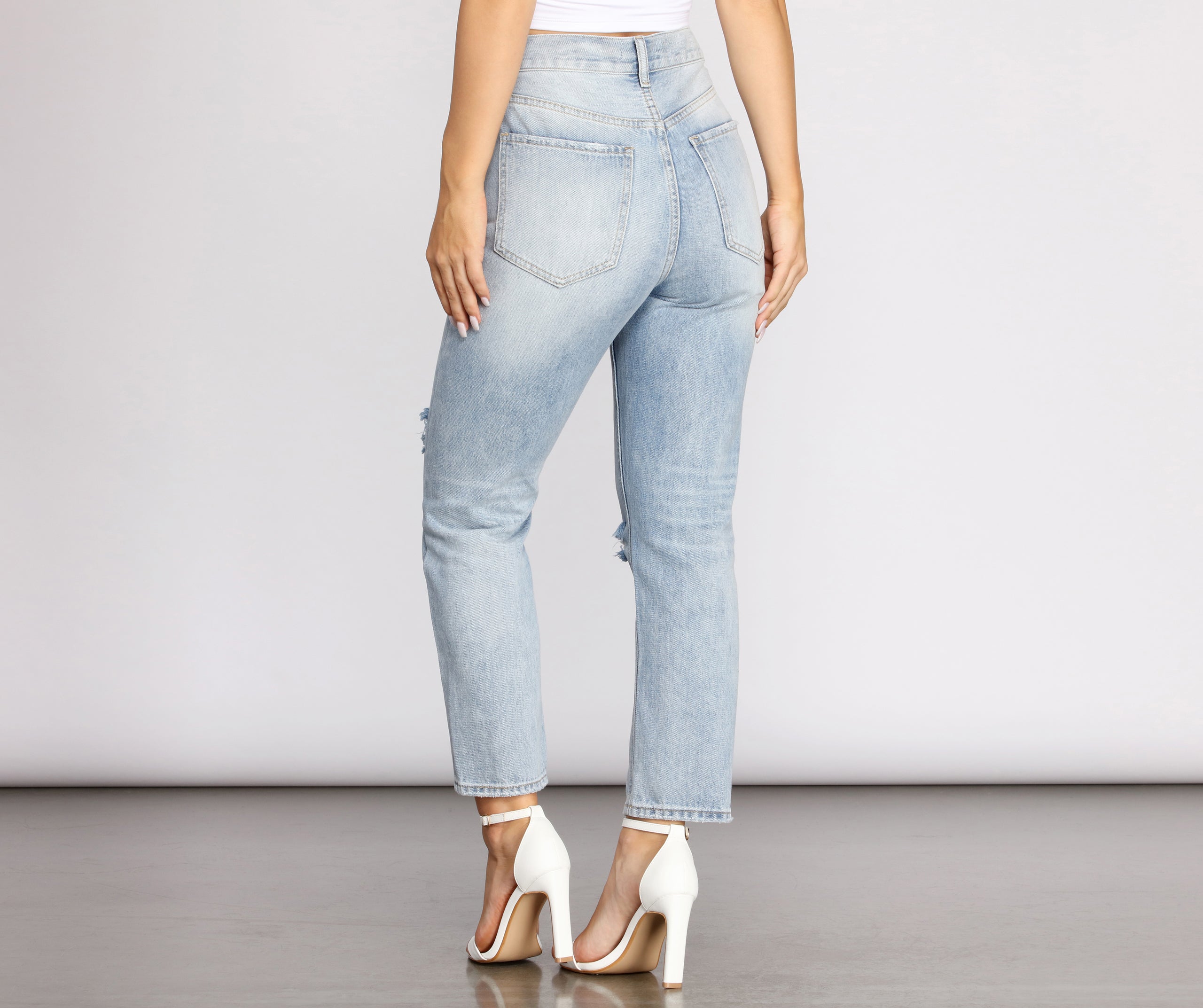 High Rise Drama Destructed Jeans