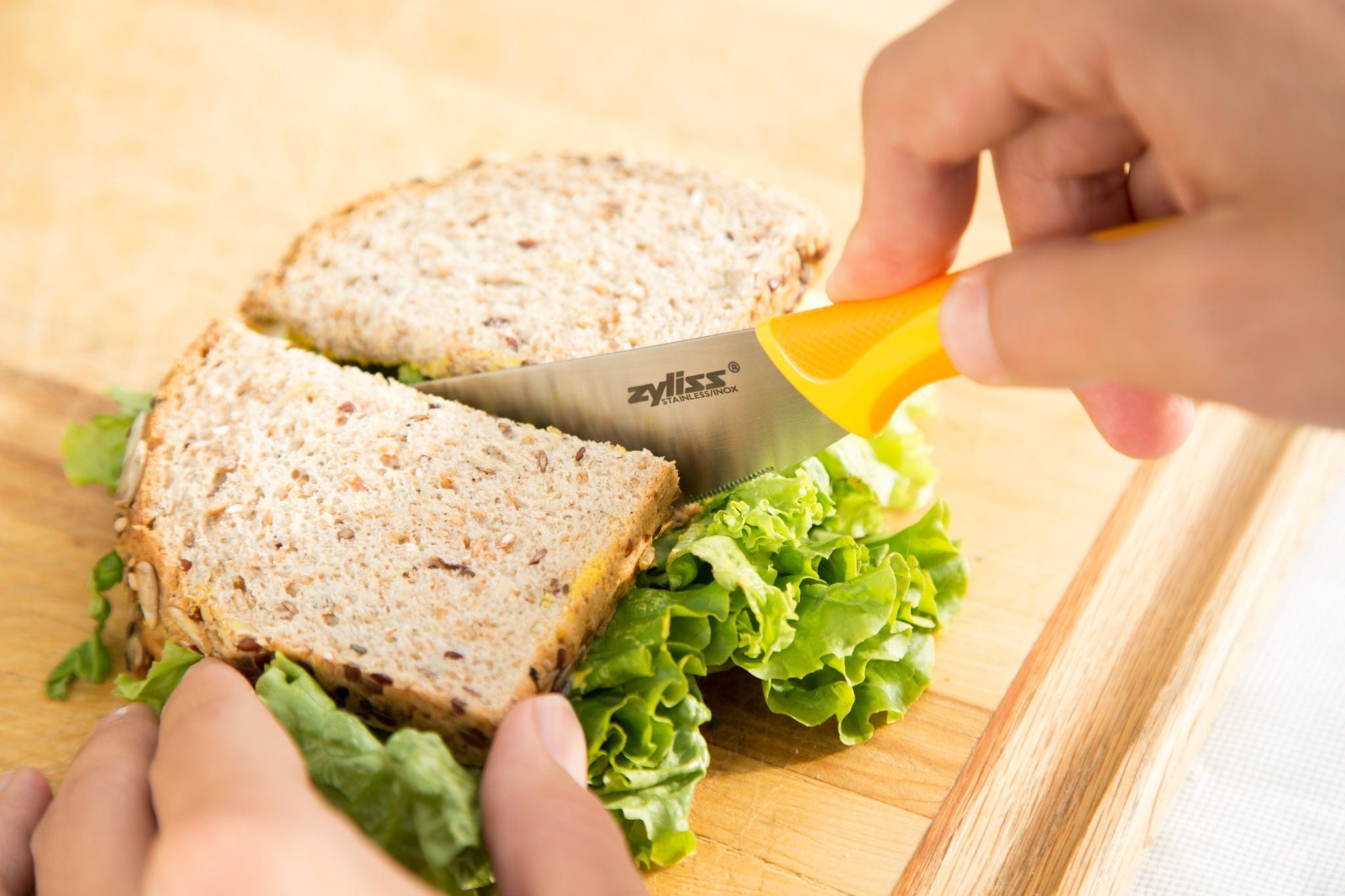 Sandwich Knife and Condiment Spreader