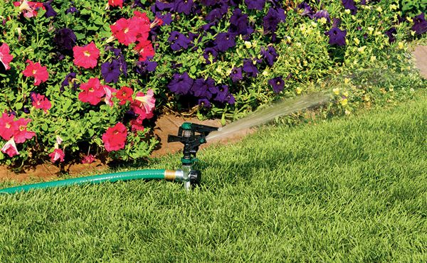 Orbit 1/2" Thread Plastic Impact Sprinkler, Lawn Watering, Water Yard - 58006