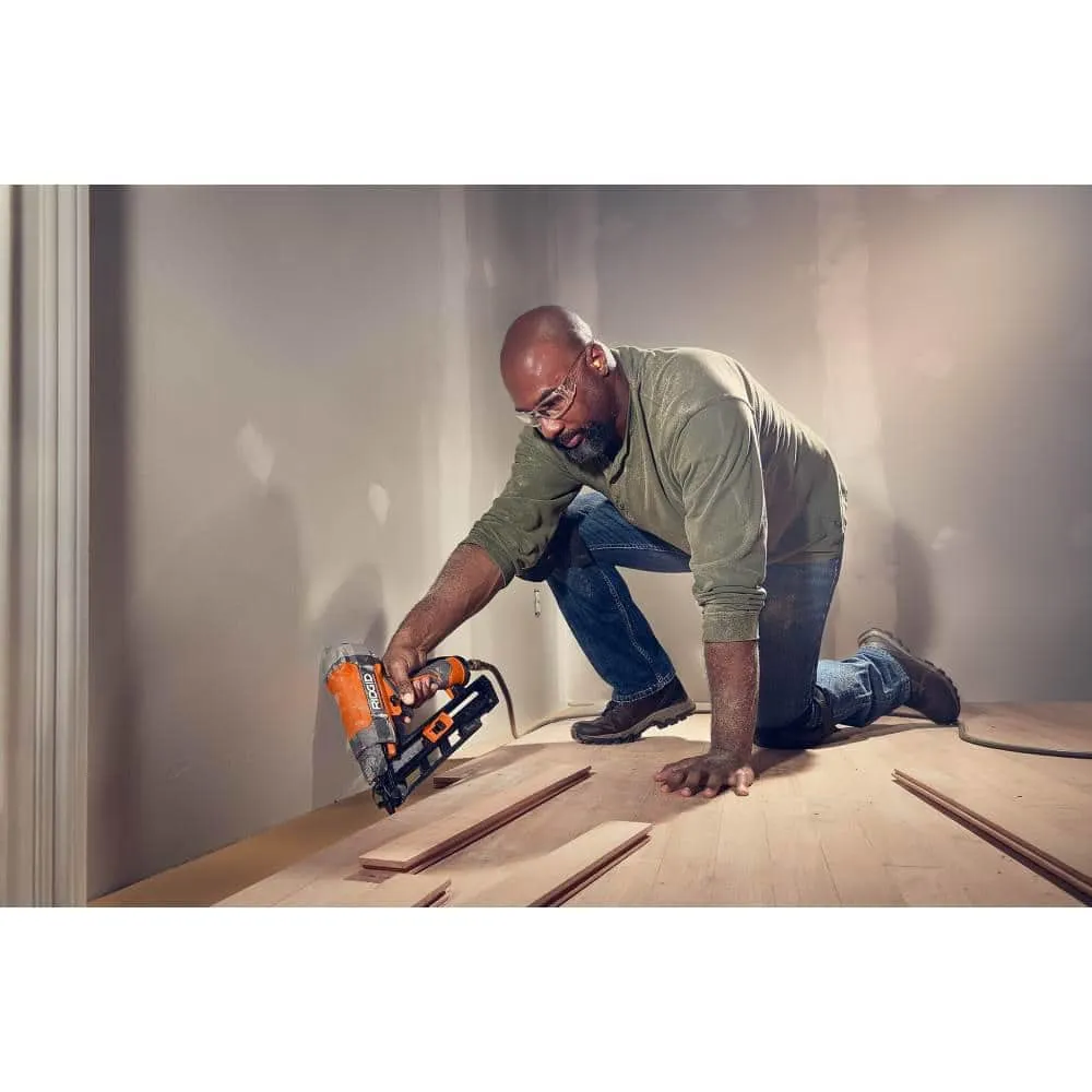 RIDGID Pneumatic 15-Gauge 2-1/2 in. Angled Finish Nailer with CLEAN DRIVE Technology, Tool Bag, and Sample Nails R250AFF