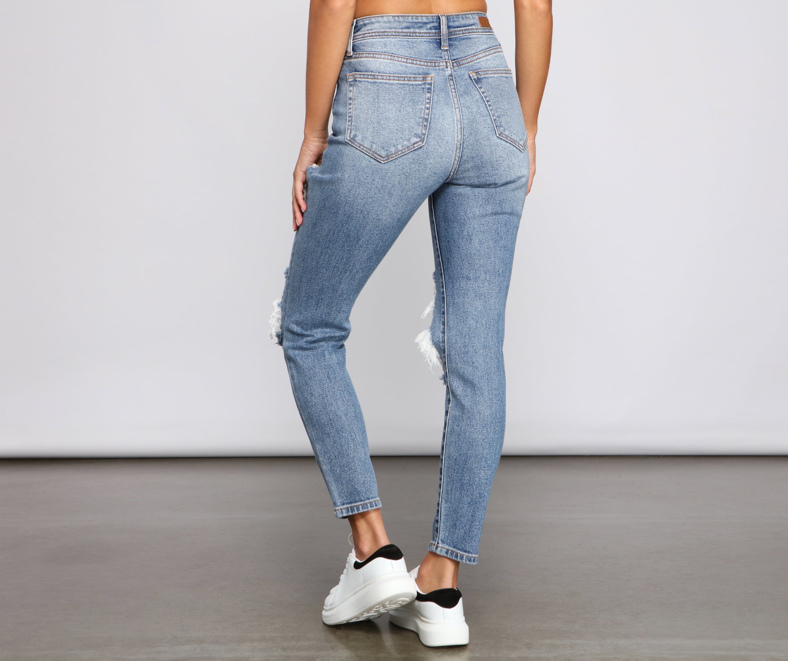 Trendy Destructed High-Rise Skinny Jeans
