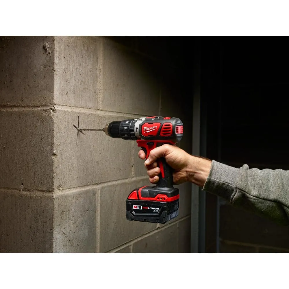 Milwaukee M18 18V Lithium-Ion Cordless Combo Tool Kit (6-Tool) with Two 3.0 Ah Batteries, 1 Charger, 1 Tool Bag 2696-26