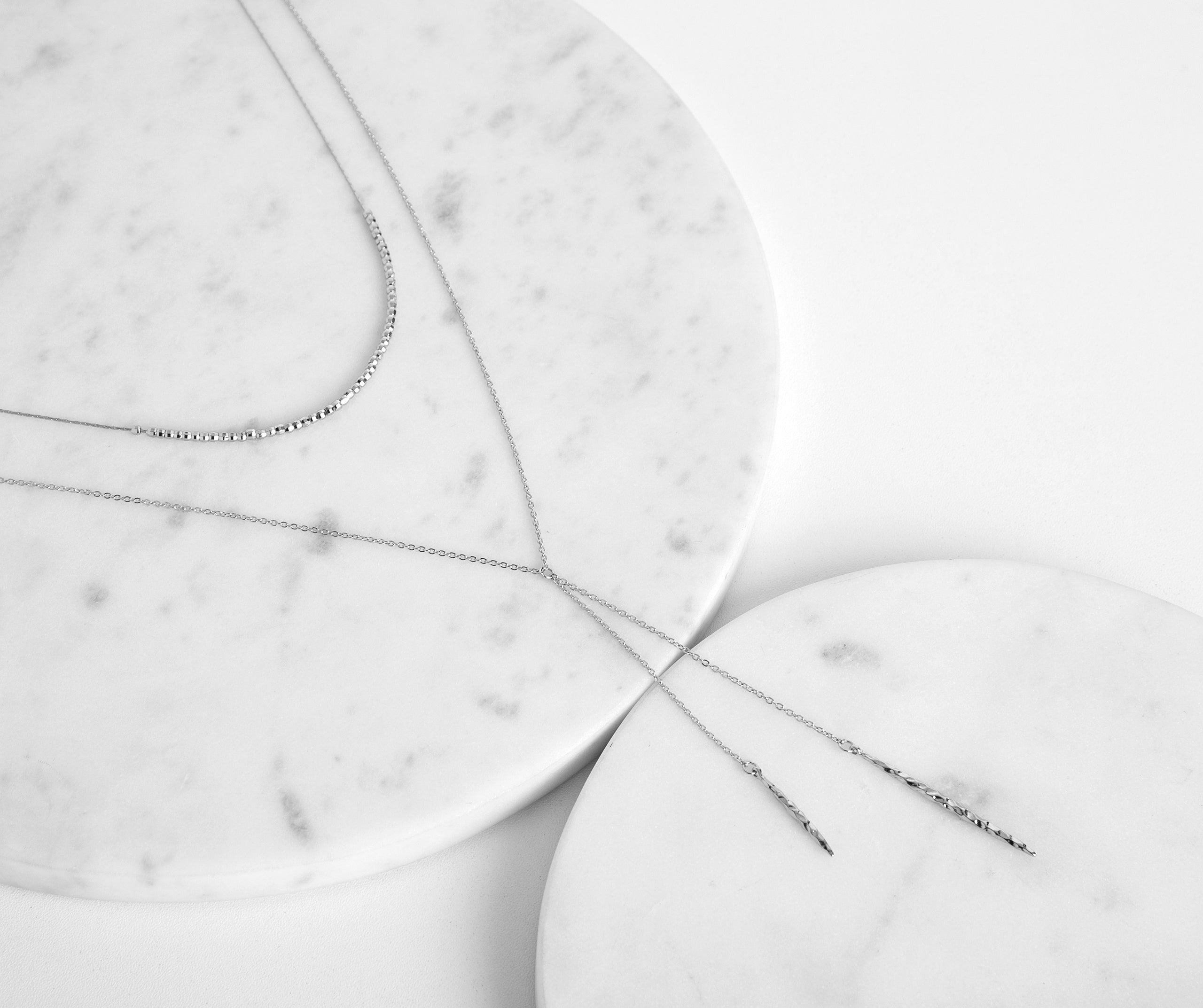 A Dainty Touch Pendant Necklace