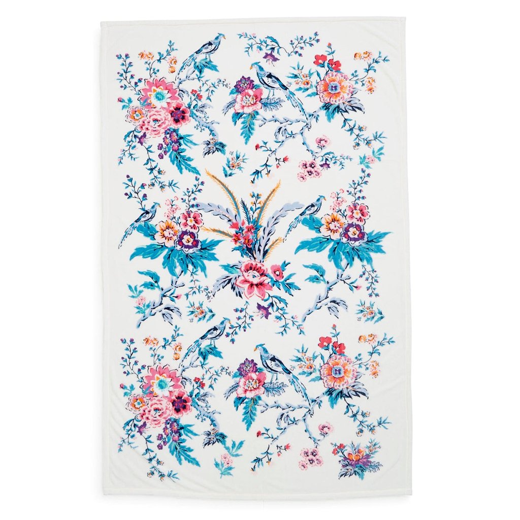 Vera Bradley  Plush Throw Blanket in Magnifique Floral