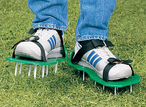 1 Pair Lawn Garden Grass Aerator Aerating Sandals Shoes 26 x 4.5cm