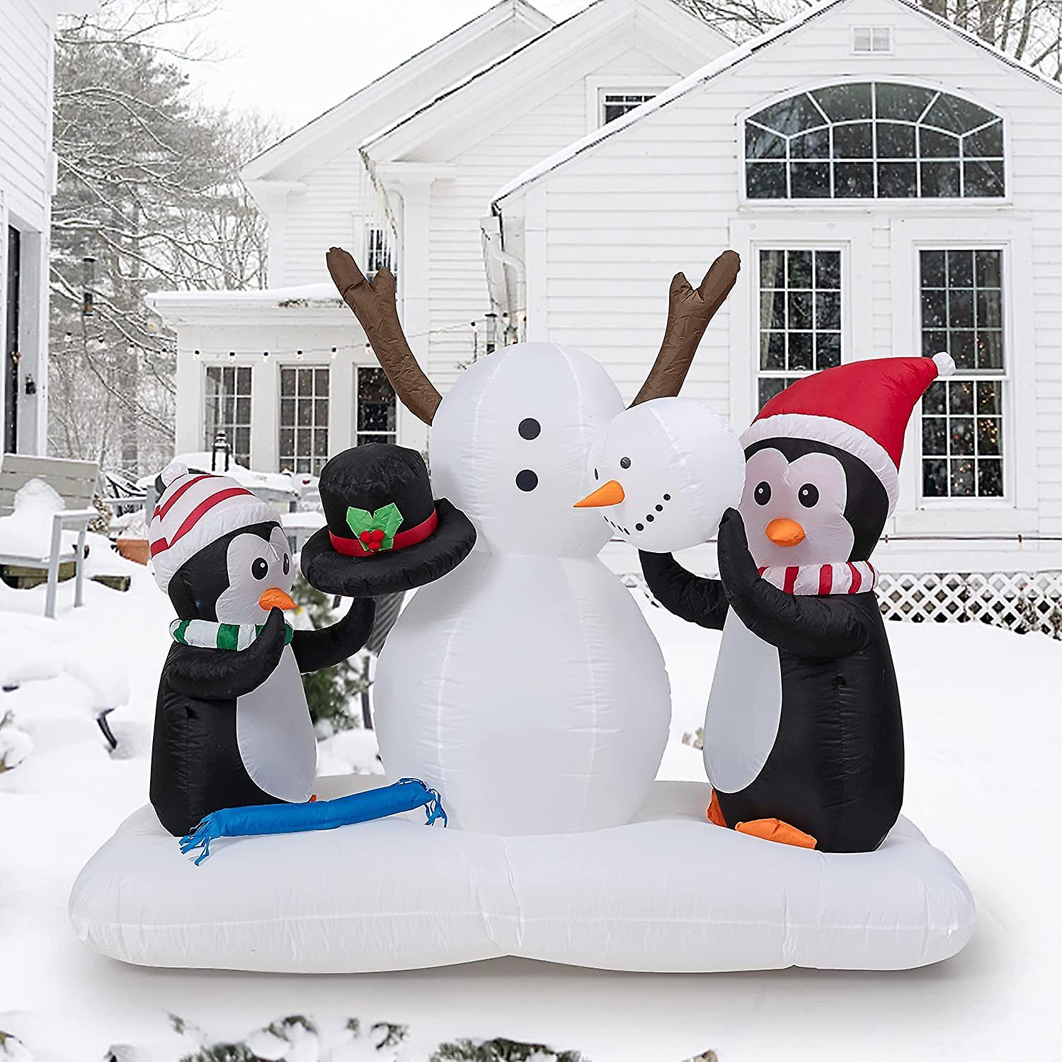 Kurala Christmas Inflatable Snowman And Penguins Christmas Decoration， 7 Ft Long 5.4 Ft High Christmas Blow Up Yard Decoration， Built-in Led Lights