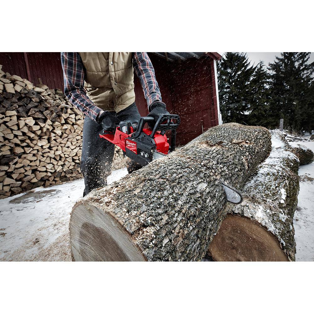 Milwaukee 2727-20C M18 FUEL 14 in. 18-Volt Lithium-Ion Brushless Cordless Chainsaw (Tool-Only)