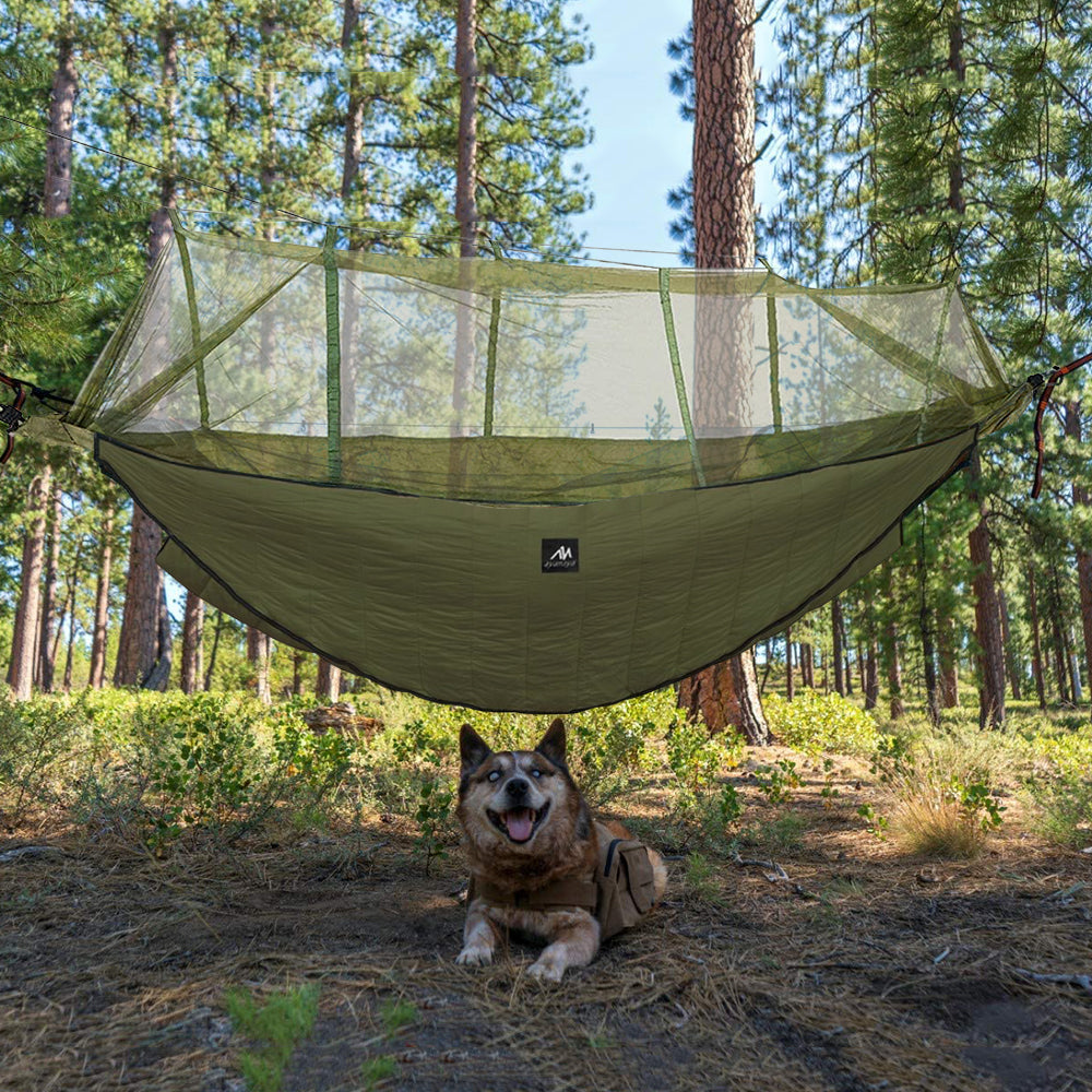 Double Camping Hammock With Mosquito Net+Supersized Underquilt of Hammock,Mesh And Hammock Closed Connection,Warm Blanket Bottom Insulation.Portable For Camping，Hiking Backpacking Travel
