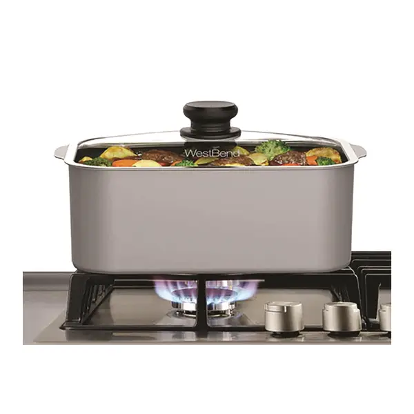 West Bend 5 Qt Versatility Cooker with Tote