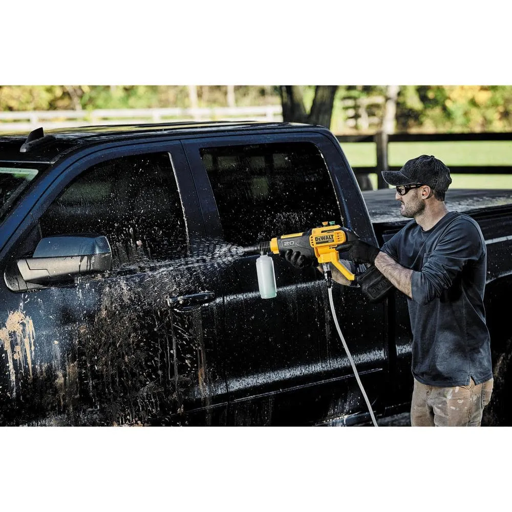 DEWALT 20V MAX 550 PSI 1.0 GPM Cold Water Cordless Electric Power Cleaner with 4 Nozzles (Tool Only) DCPW550B
