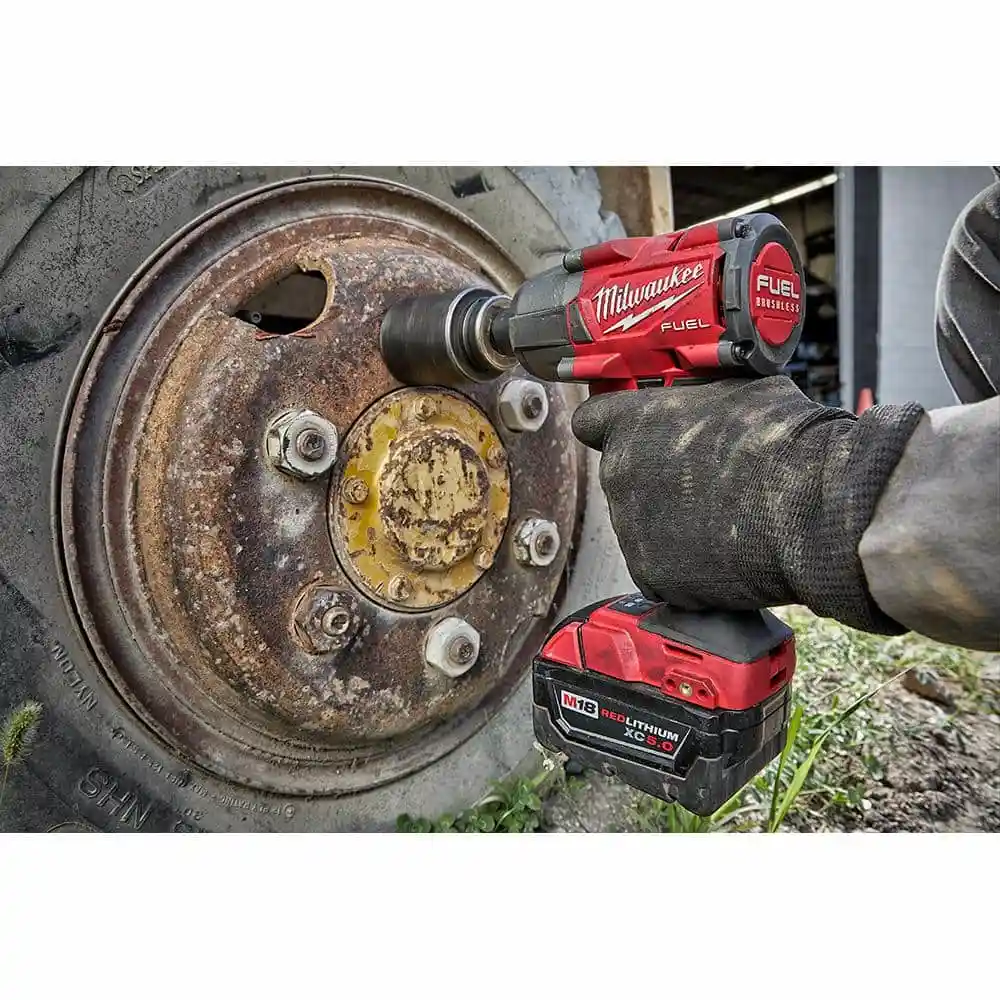 Milwaukee M18 FUEL Gen-2 18V Lithium-Ion Brushless Cordless Mid Torque 1/2 in. Impact Wrench w/Friction Ring (Tool-Only) 2962-20