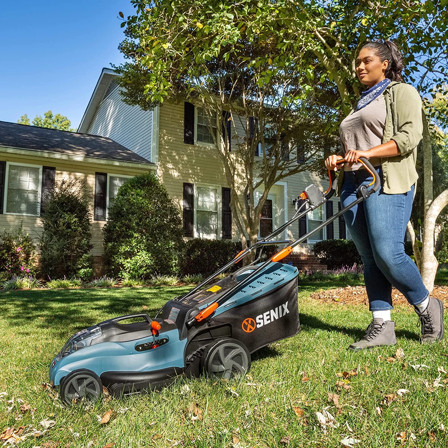 SENIX Electric Lawn Mower， 17-Inch， 58V Max* Cordless Lawn Mower with Brushless Motor， 6-Position Height Adjustment， 2.5Ah Lithium Ion Battery and Charger Included， LPPX5-M， Blue