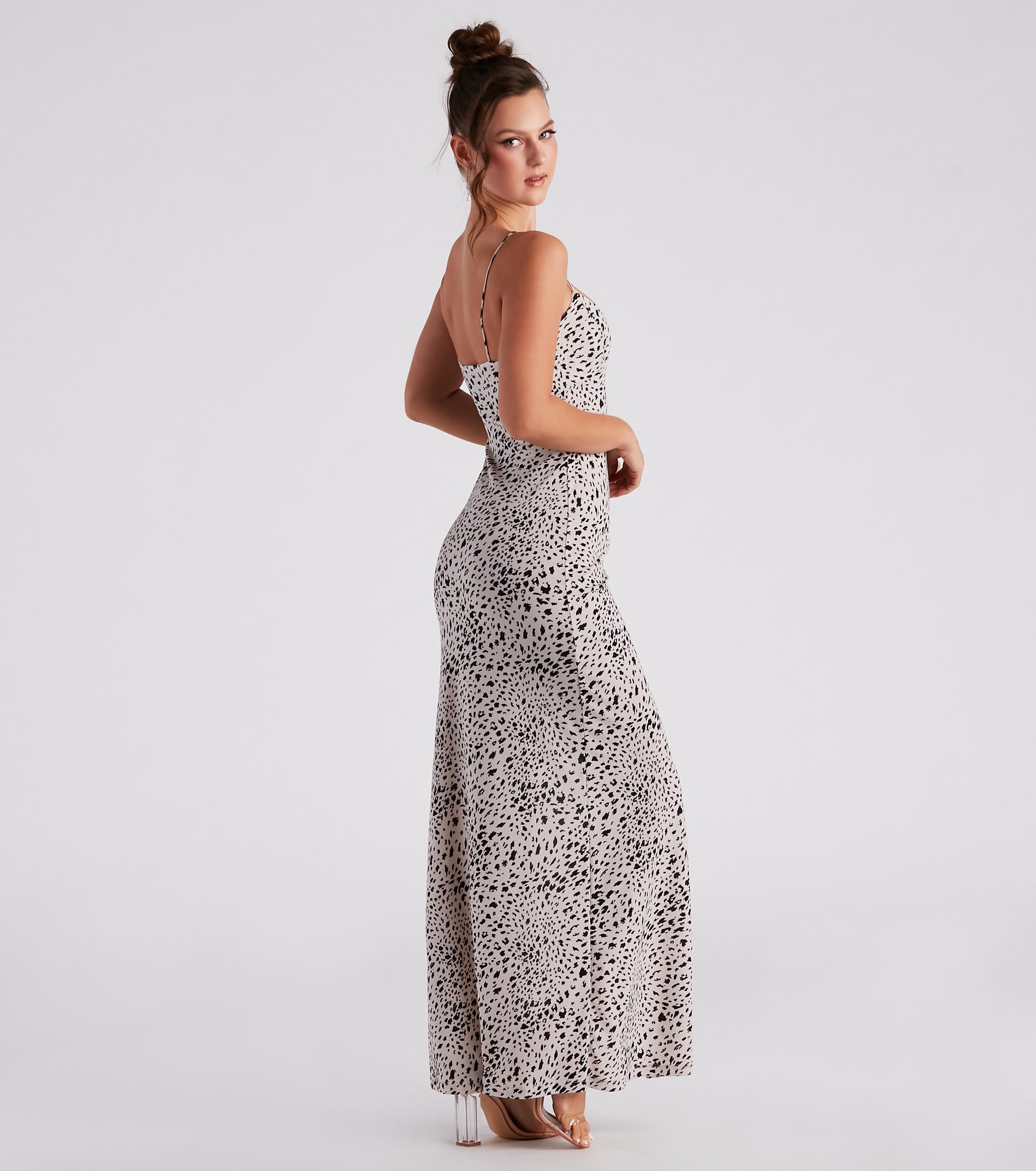 Fiercely Stylish Leopard Print Maxi Dress