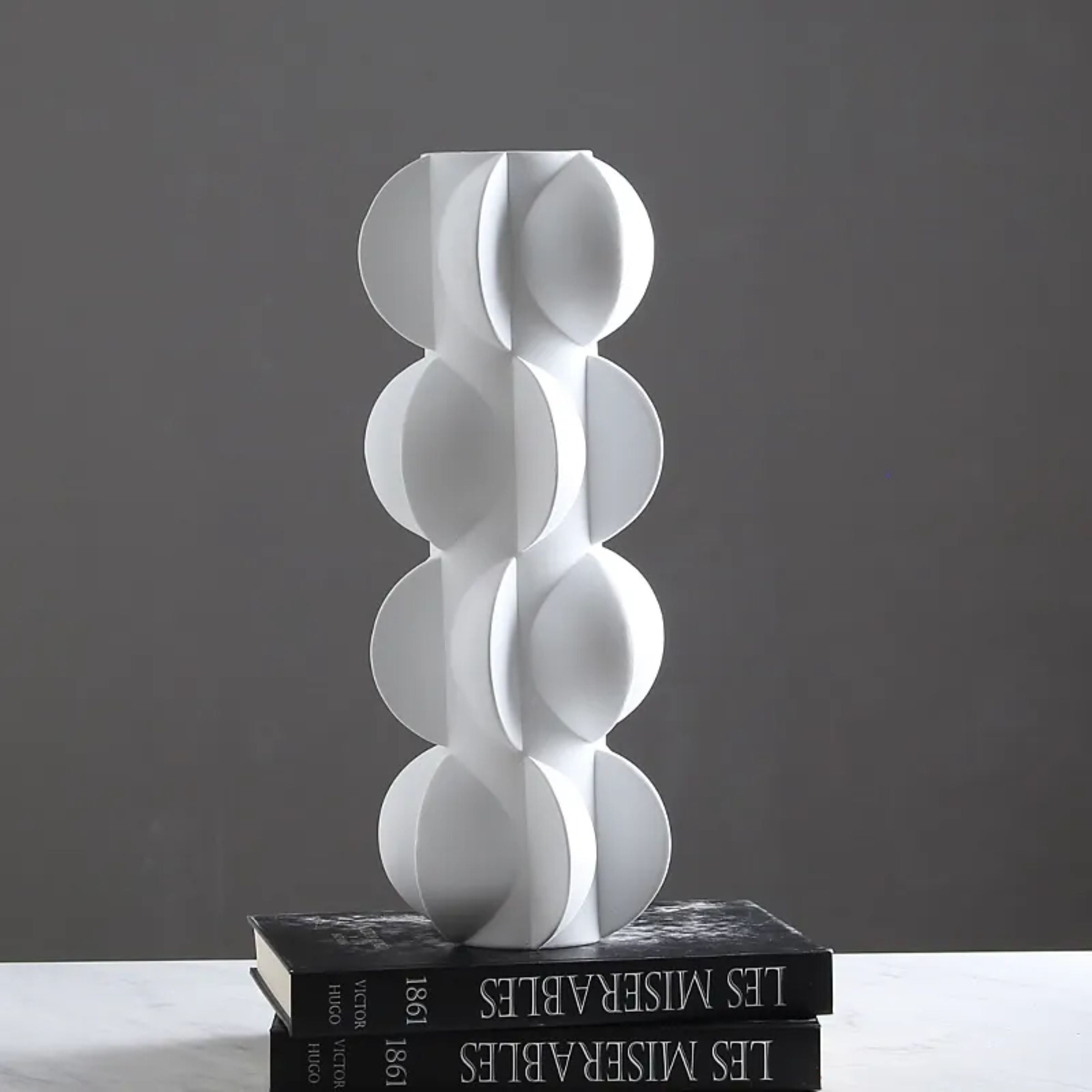 White Circle Resin Vase Fa-Sz2018B
