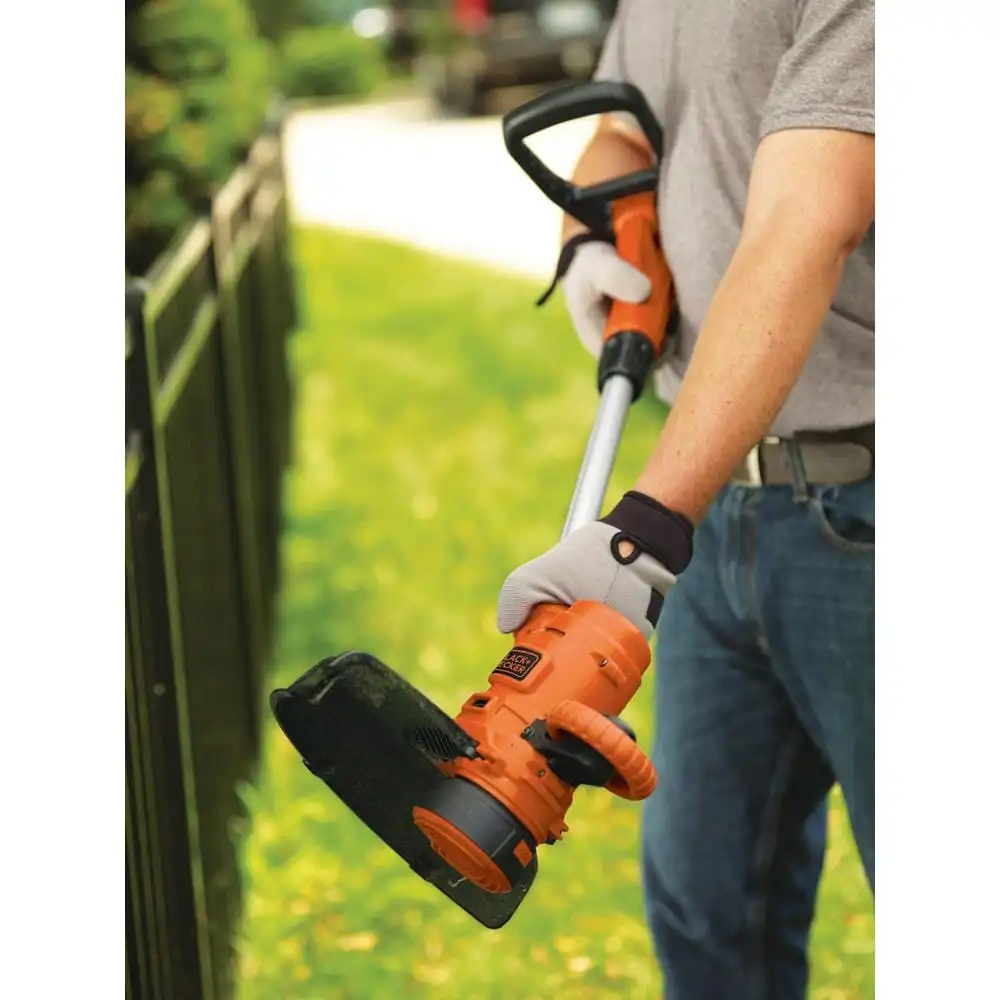 BLACK+DECKER 14 in. 6.5 AMP Corded Electric Single Line 2-in-1 String Trimmer & Lawn Edger with Automatic Feed and POWERDRIVE GH900