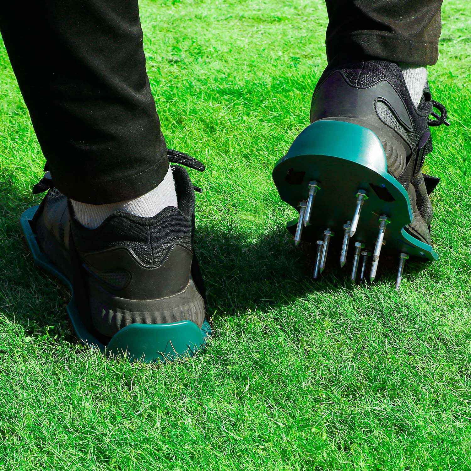 iMounTEK 1Pair Lawn Aerator Shoes Grass Aerating Spike Sandal Heavy Duty Aerator Shoes w/ Adjustable Straps for Lawn Garden