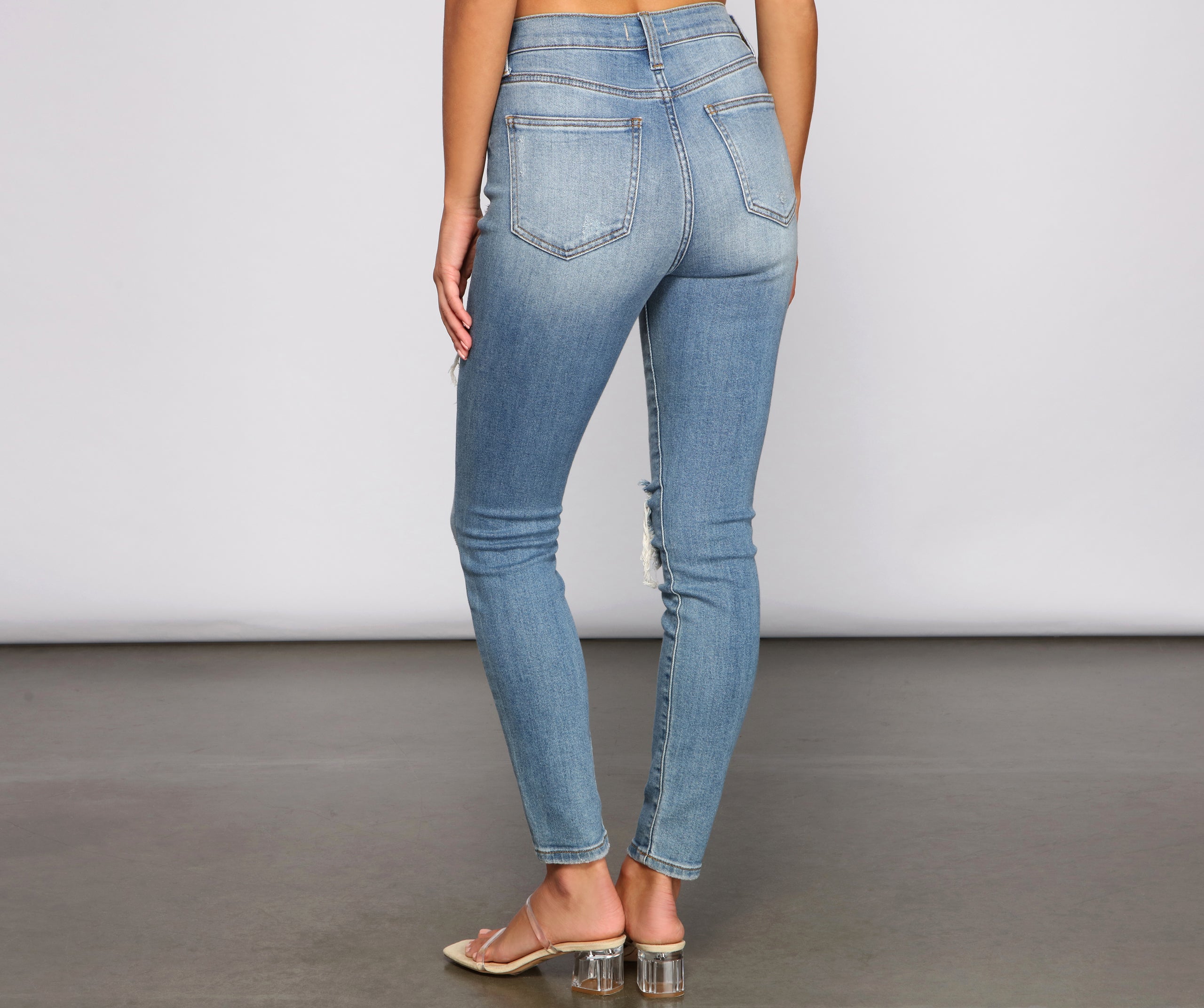 Bella Super High-Rise Destructed Skinny Jeans