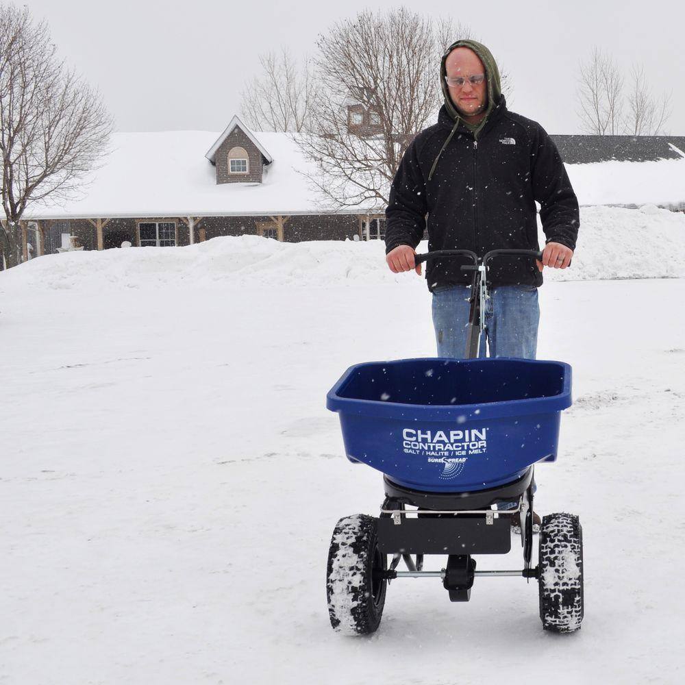 Chapin 70 lbs. Residential Broadcast Ice Melt and Salt Spreader