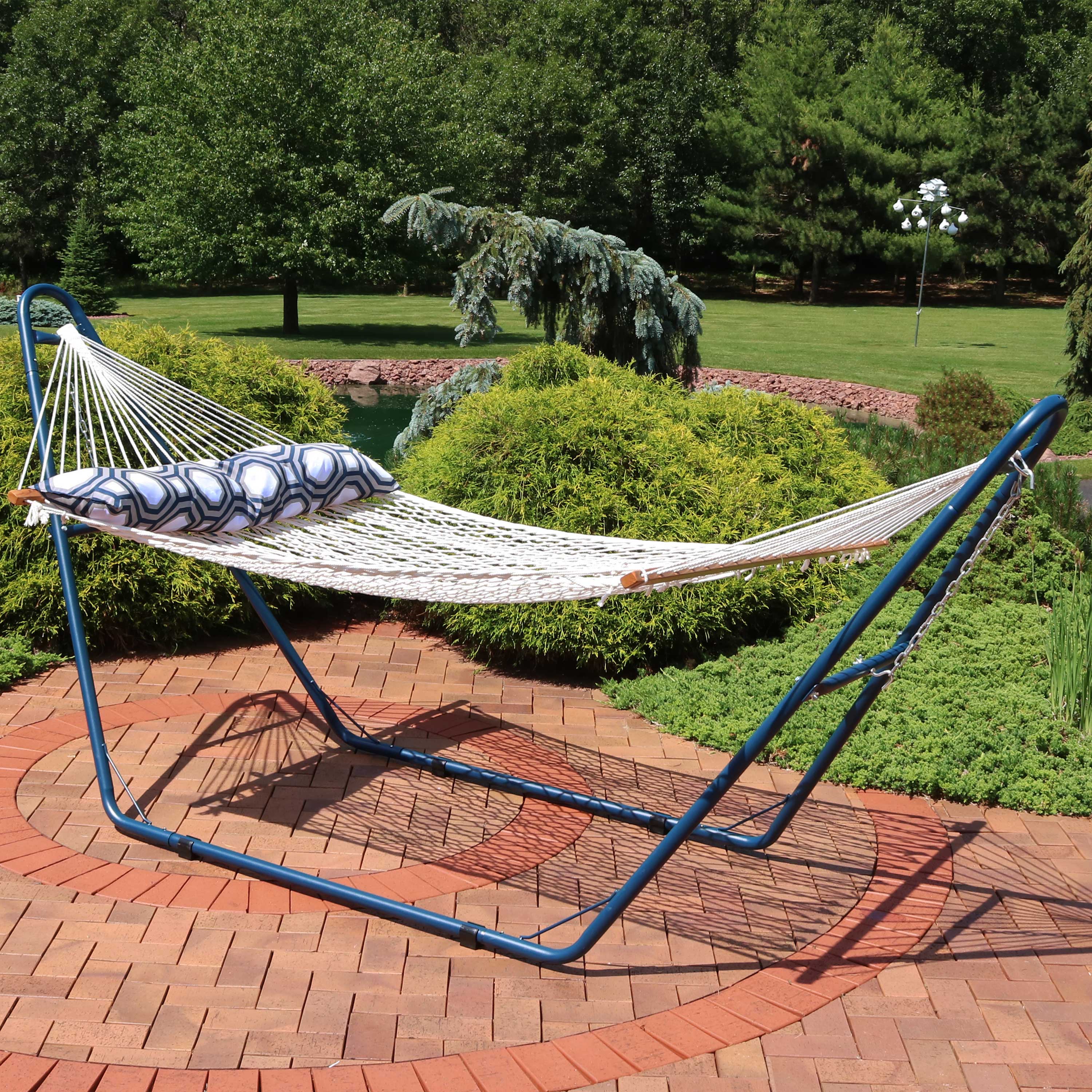 Sunnydaze Outdoor 2-Person Double Polyester Rope Hammock with Wood Spreader Bar and Matte Blue Steel Multi-Use Stand