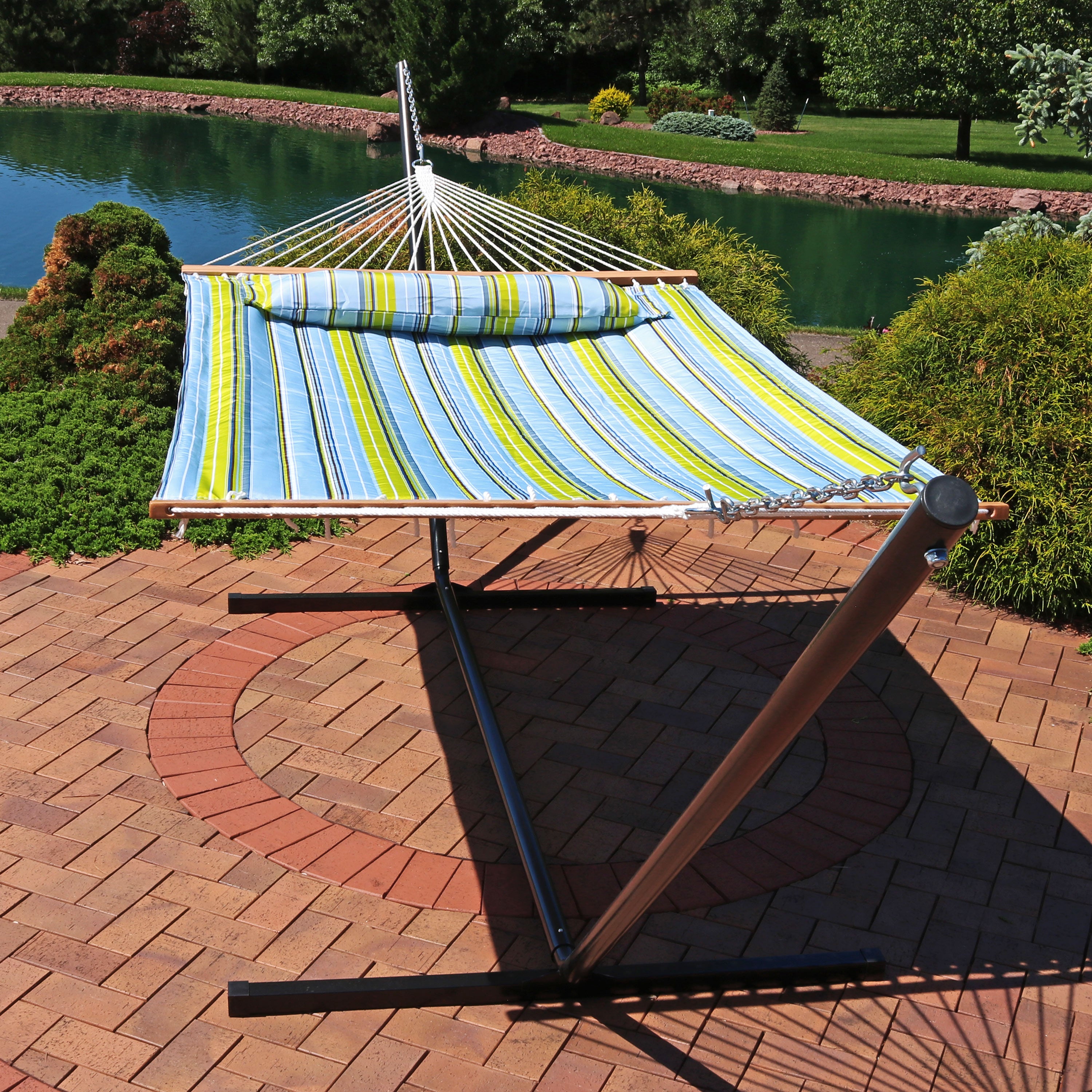 Sunnydaze Outdoor 2-Person Double Polyester Quilted Hammock with Wood Spreader Bar and 15ft Black Steel Stand - Blue and Green