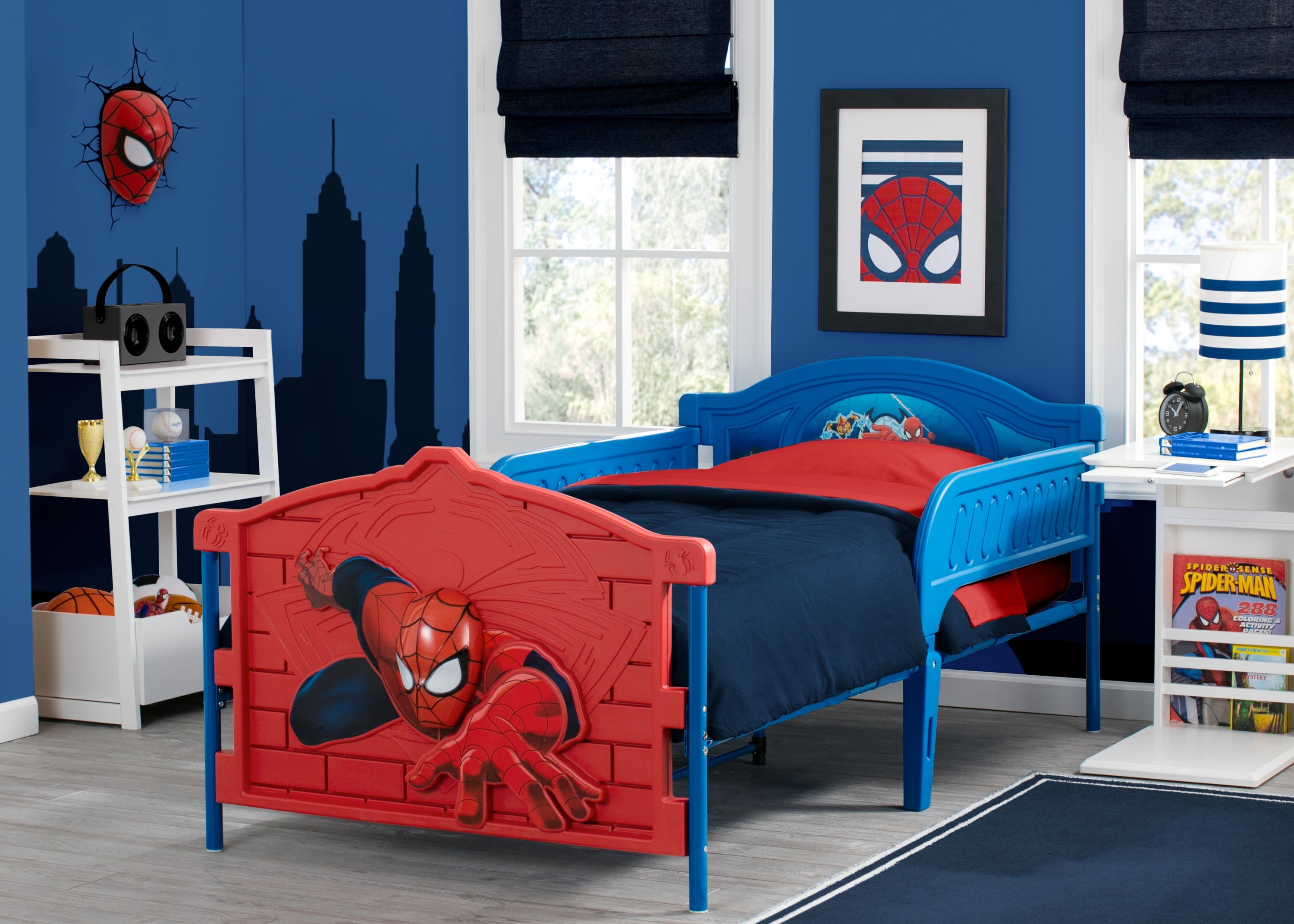 Delta Children Marvel Spider-Man 3D Plastic Twin Bed, Red