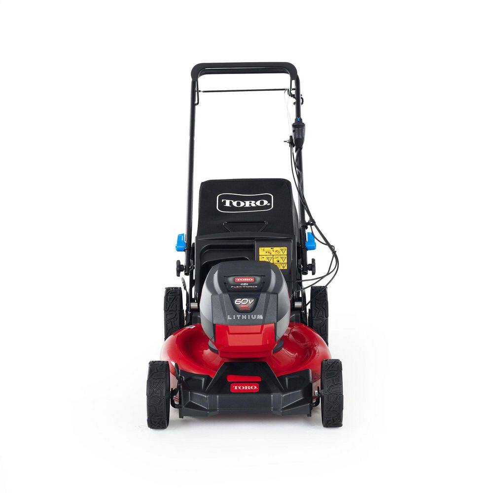 Toro 21326 21 in. Recycler SmartStow 60-Volt Brushless Cordless Battery Walk Behind Self-Propelled Mower - 5.0 Ah Battery and Charger
