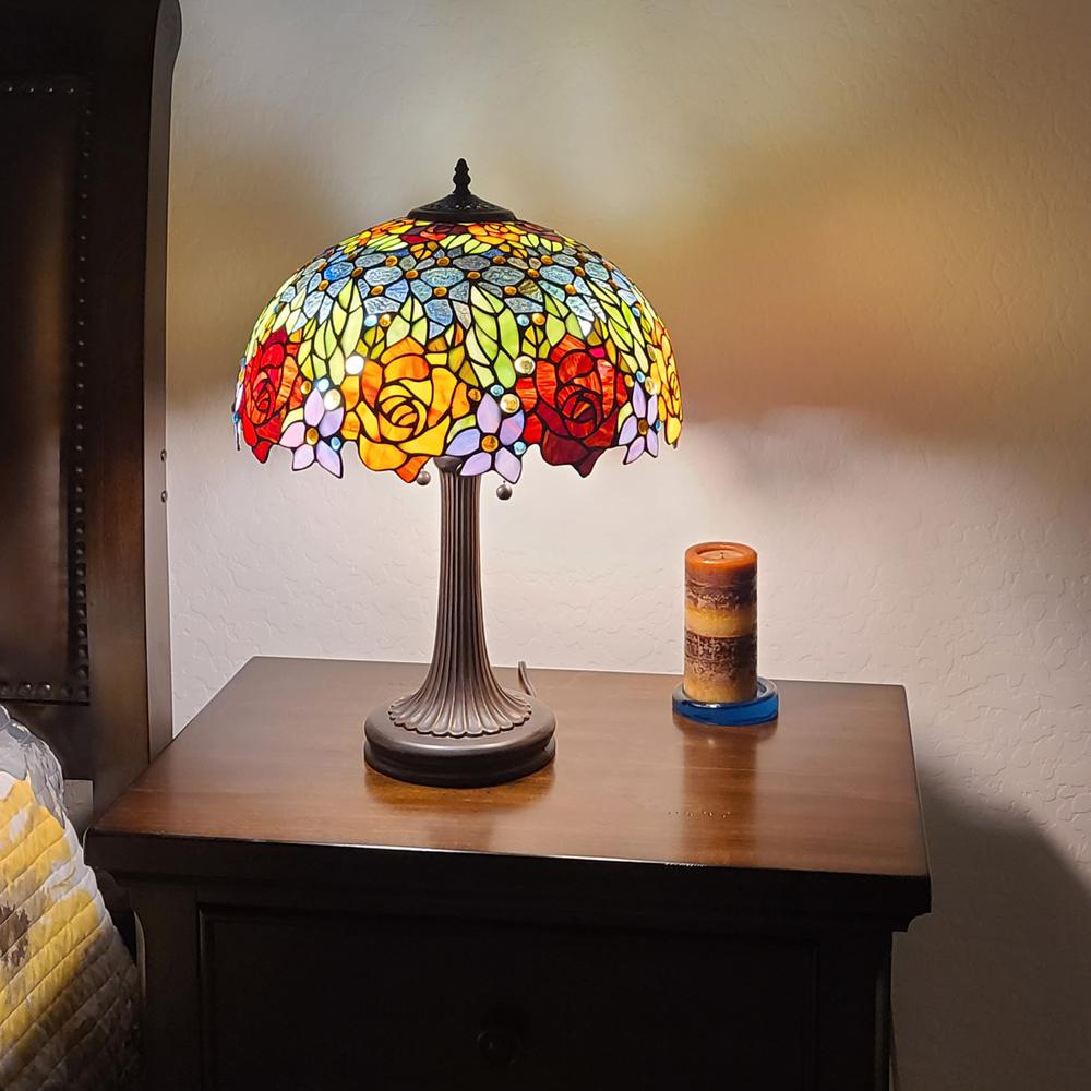 23" Stained Glass Two Light Jeweled Flowery Accent Table Lamp
