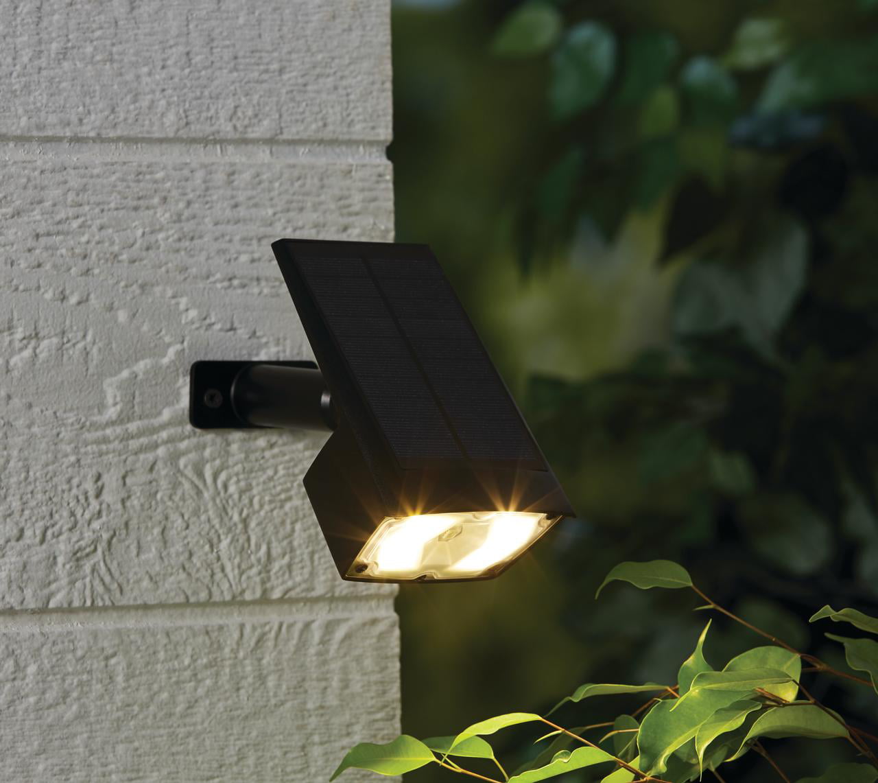 Mainstays 100 Lumen Solar Powered Color Change LED Spotlight Color Change Spotlight with Mount or Ground Stake Option