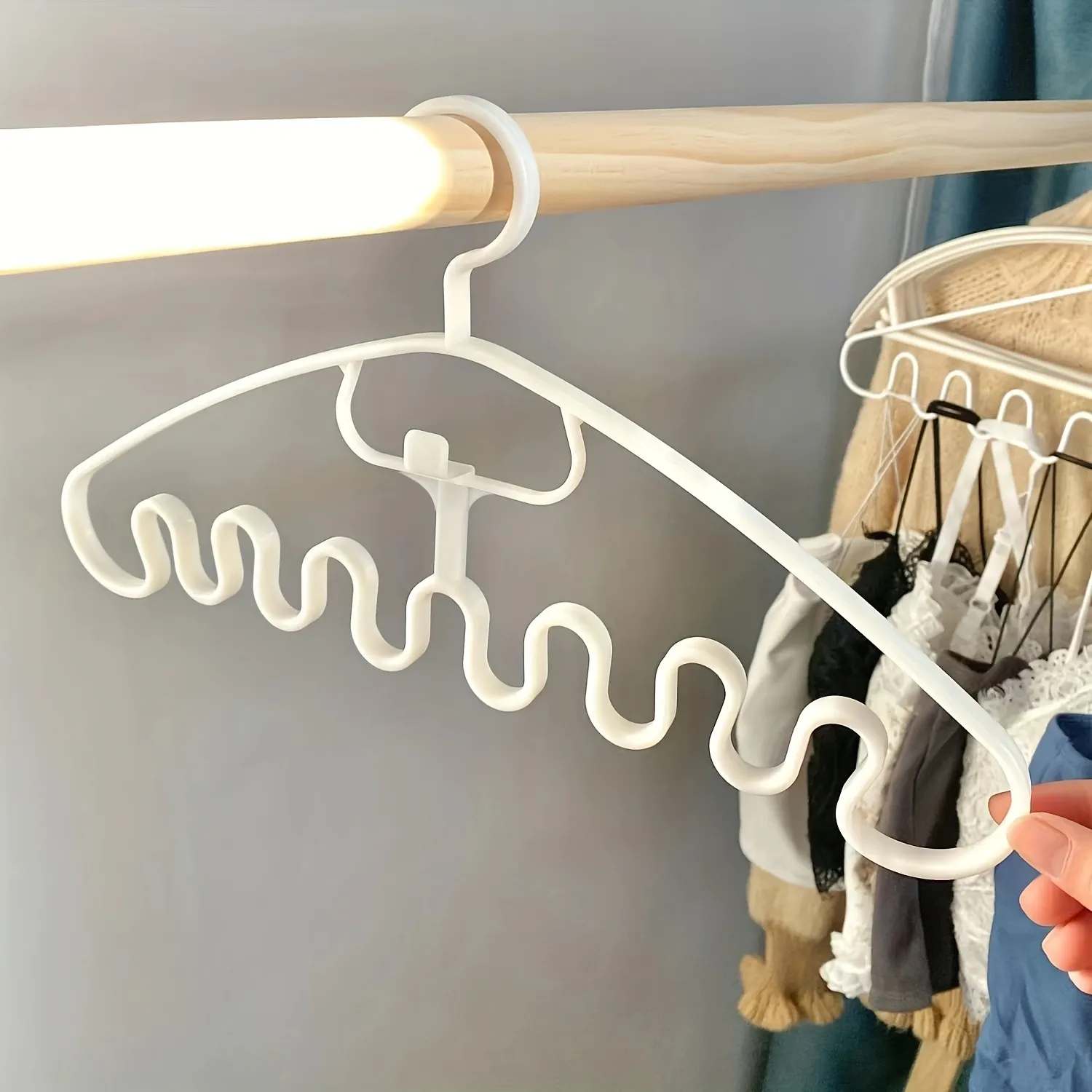 3pcs Space Saving Multifunctional Wave Shaped Clothes Hanger for Underwear, Bra, Pajama, Silk Scarf, and Handbag