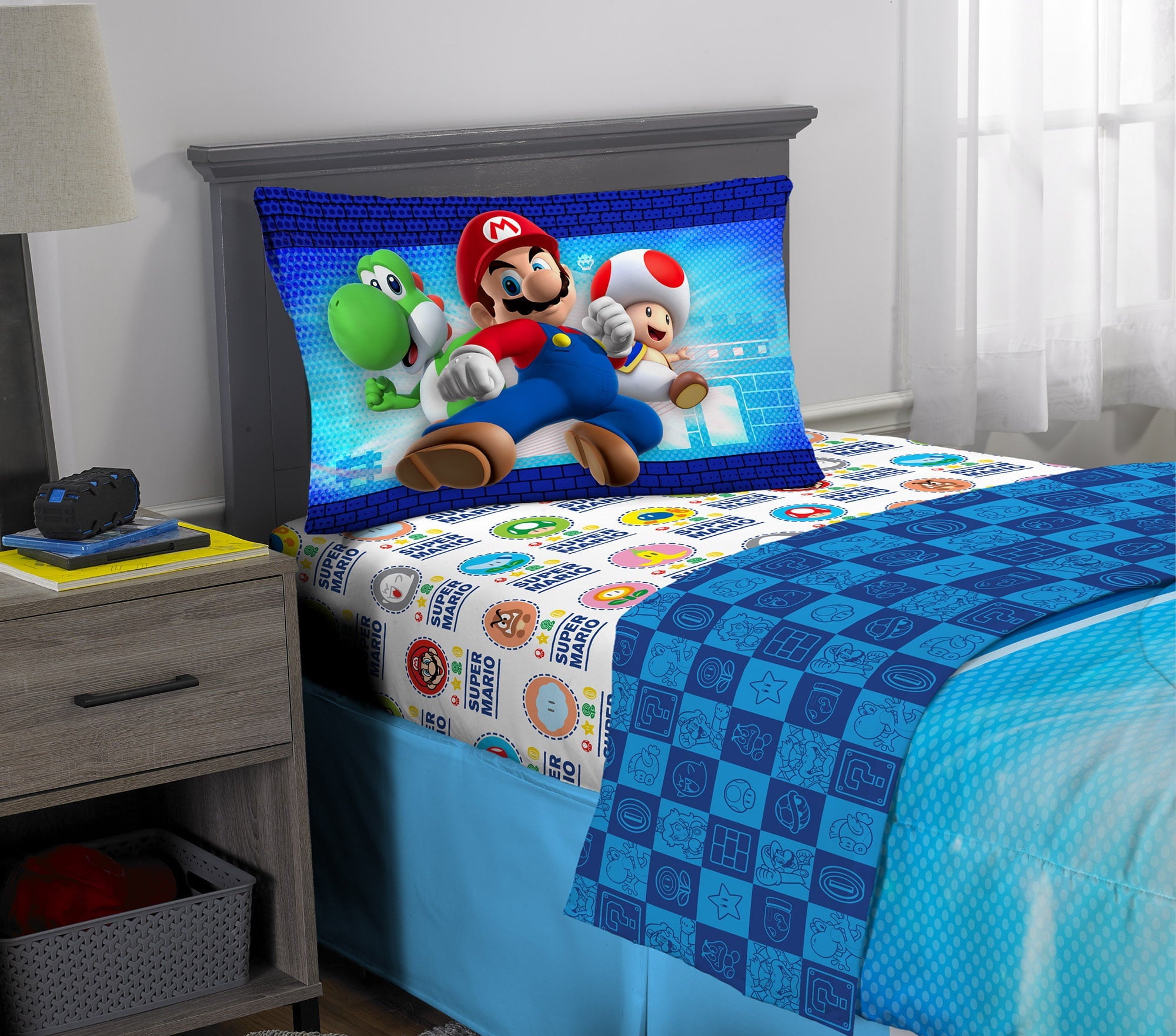 Super Mario Kids Twin Bed in a Bag, Gaming Bedding, Comforter and Sheets, Blue, 