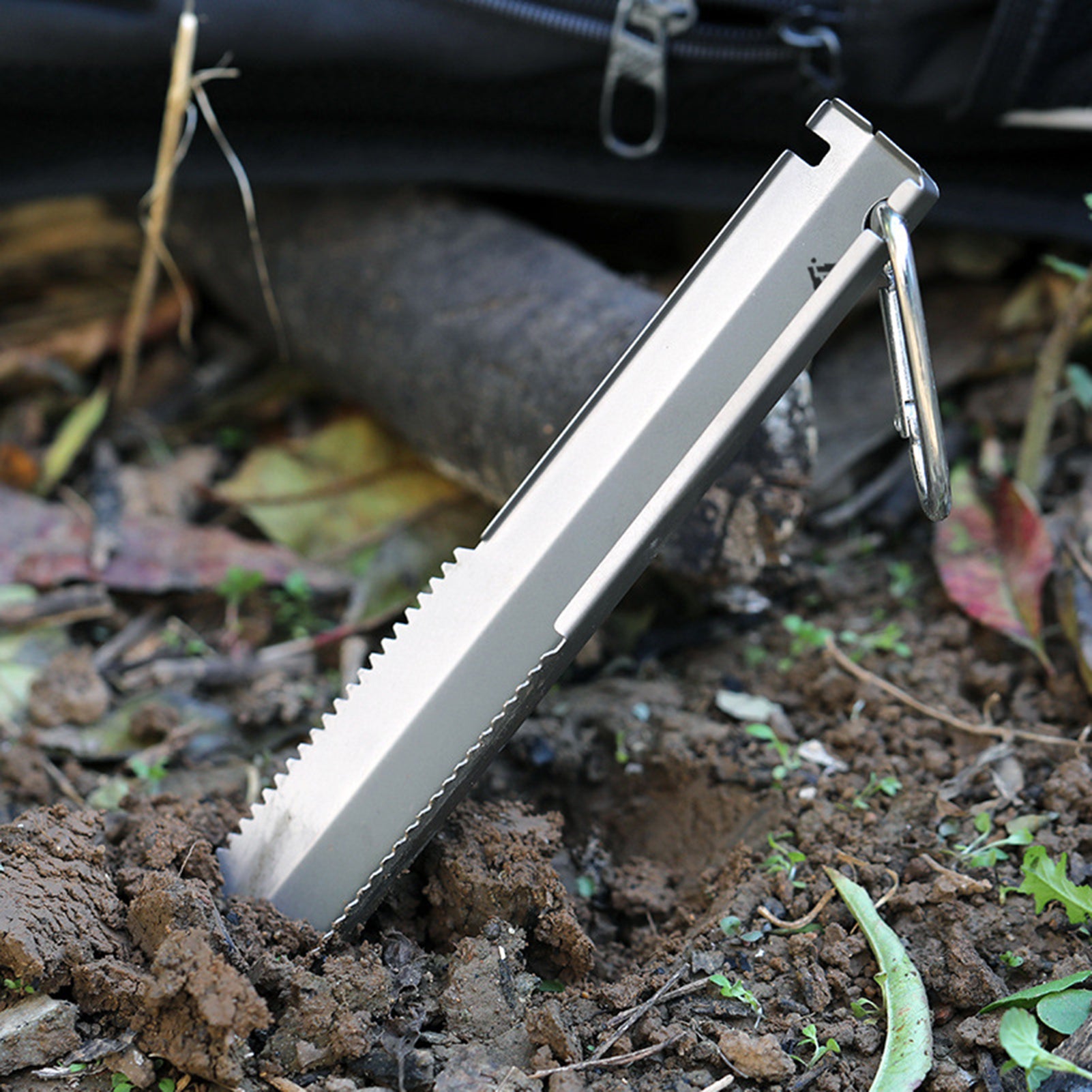 Taruor Titanium Garden Hand Serrated Shovel Outdoor Camping Hiking Backpacking Trowel with Clip