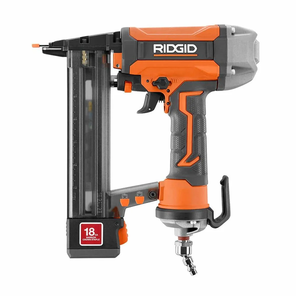 RIDGID Pneumatic 18-Gauge 1-1/2 in. Finish Stapler, Contractor's Bag and (200) Staples R150FSF