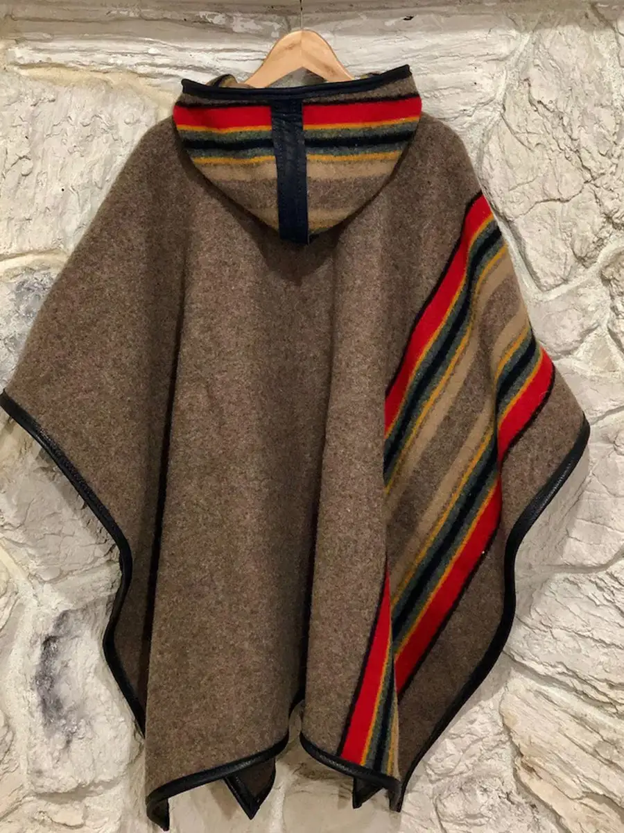Men's Ethnic Style Color Contrast Patchwork Hooded Cloak