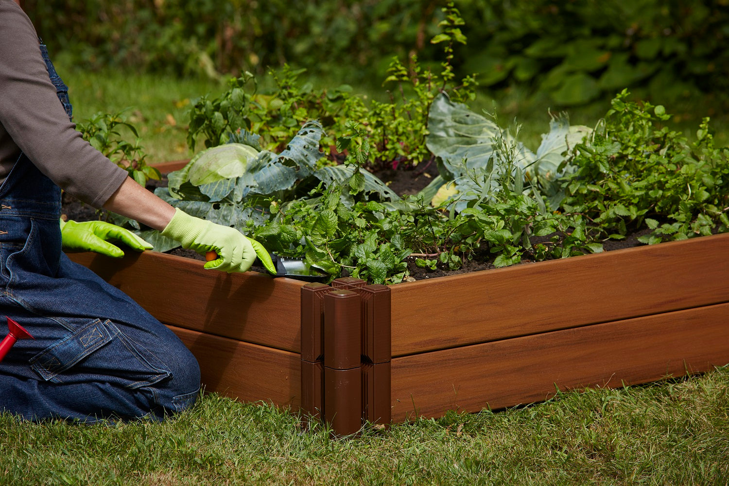 Raised Garden Bed Plastic Corners