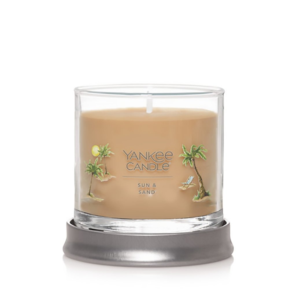 Yankee Candle  Signature Small Tumbler Candle in Sun & Sand