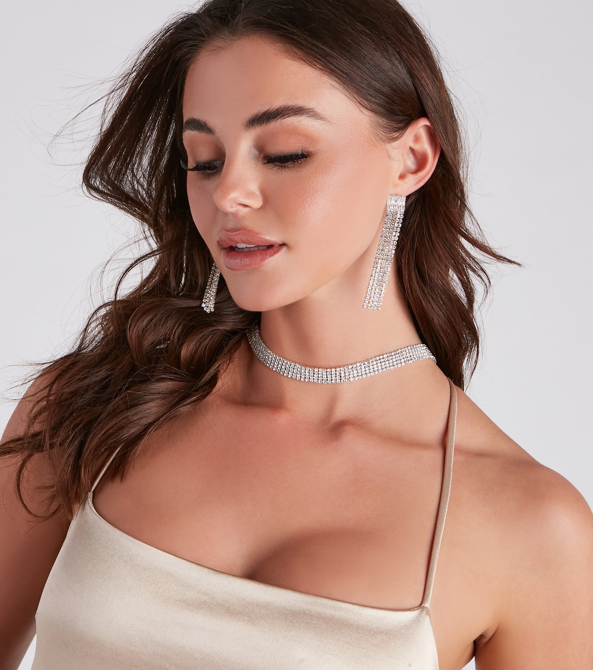 Livin' The Luxe Life Rhinestone Backdrop Necklace