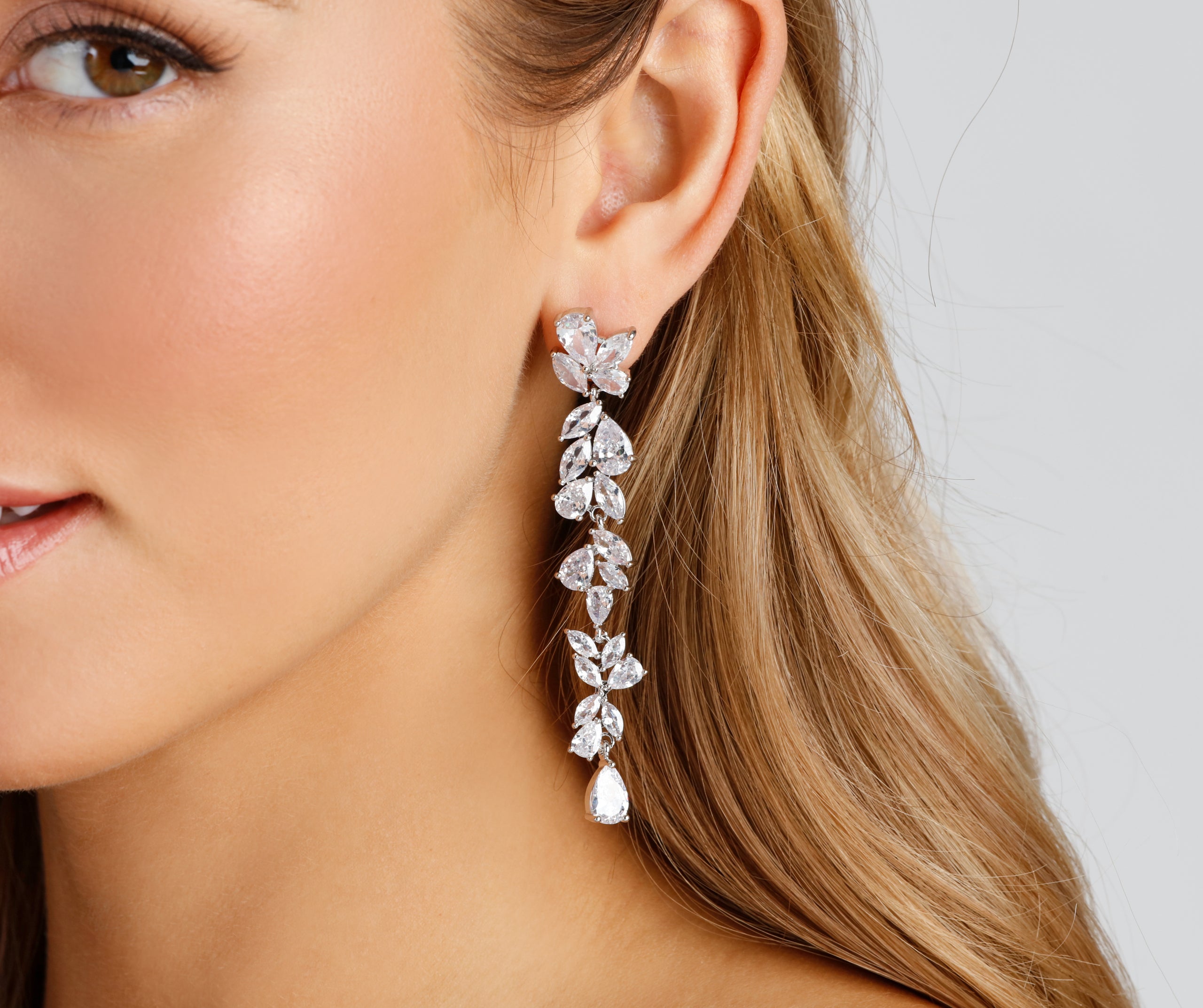 Sparkling Beauty Linear Earrings